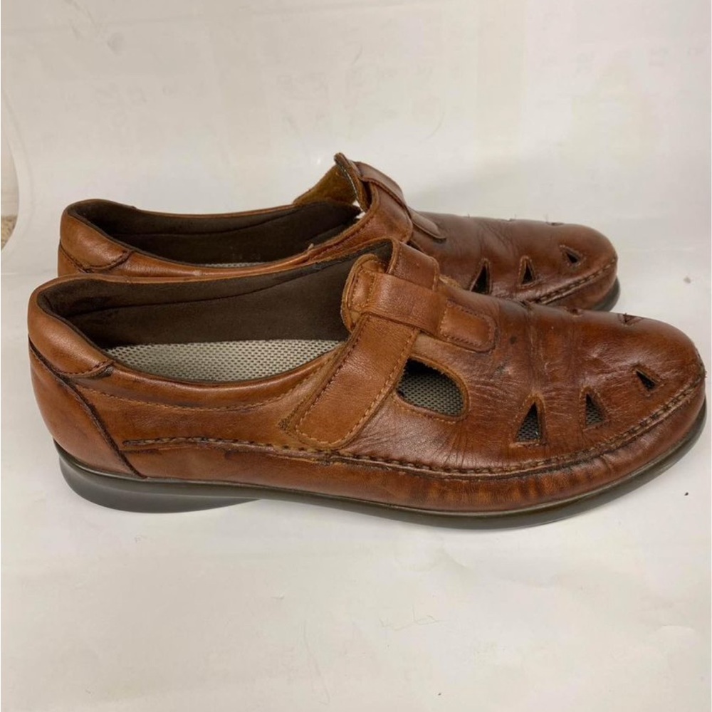 SAS Womens Mary Janes Shoes Brown Hook & Loop Cutout Round Toe size 9